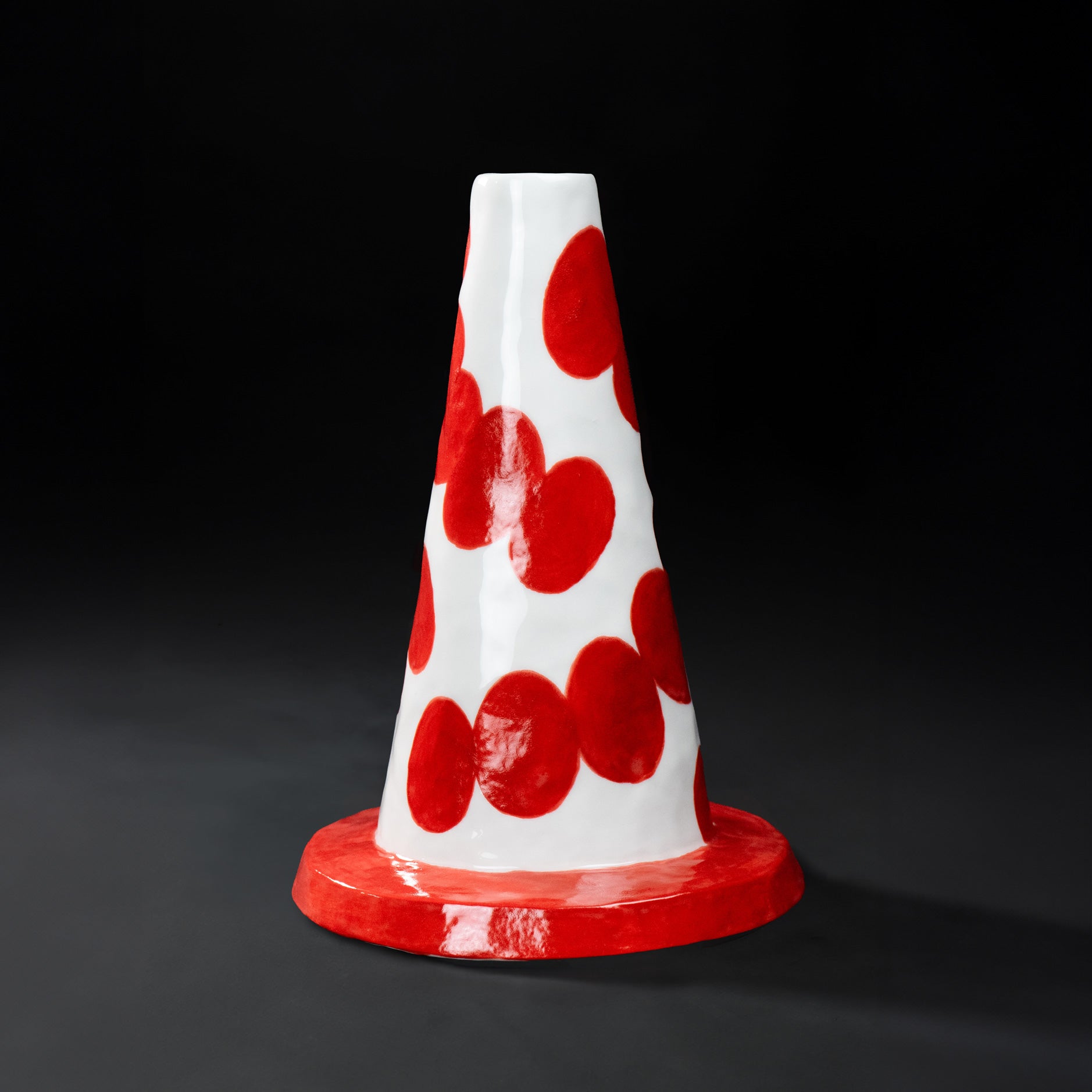 GUTFACE Street Gnome Sculpture Porcelain Vase