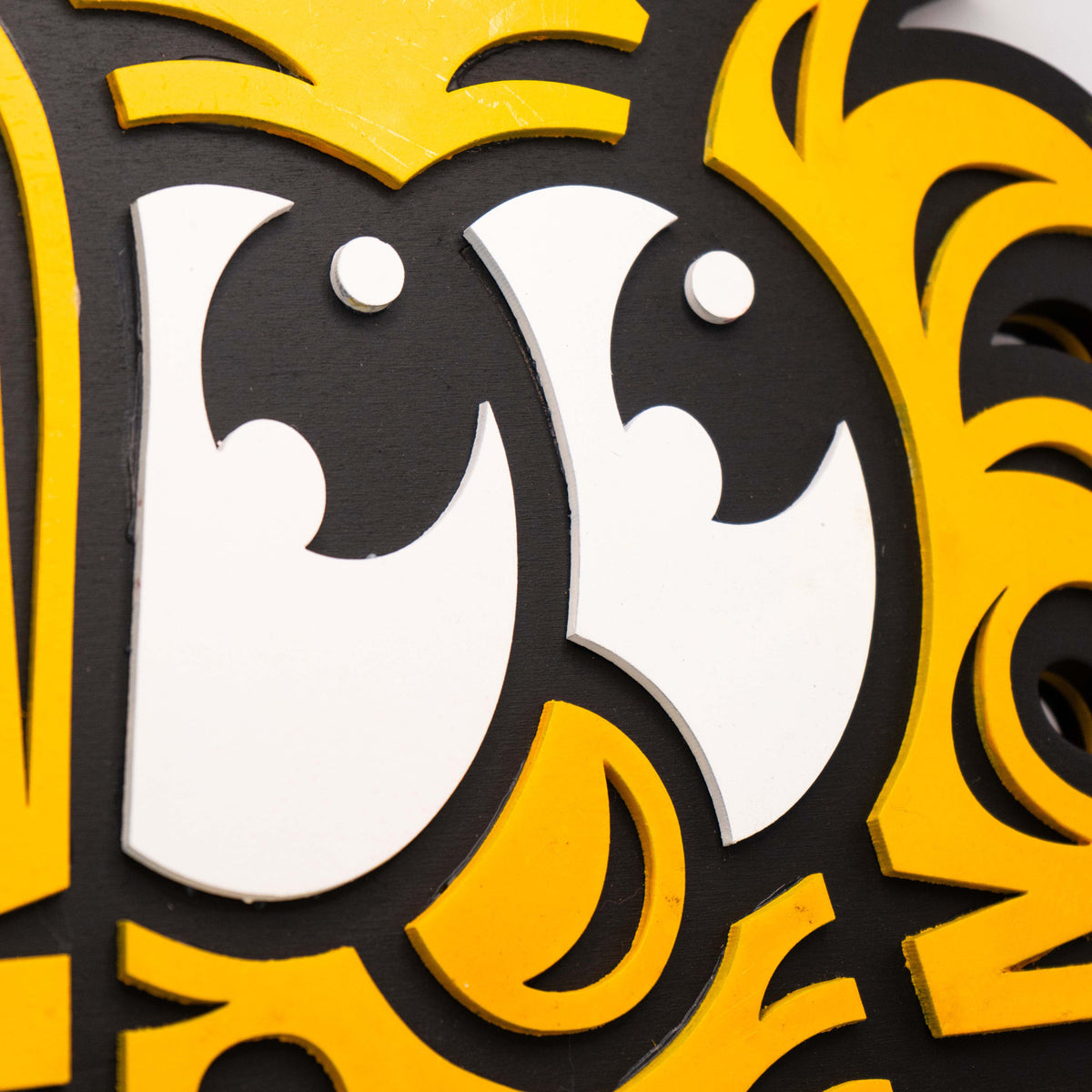 The Caver - Okupa Amarelo - Circus Network Street Art and Illustration in Porto Portugal