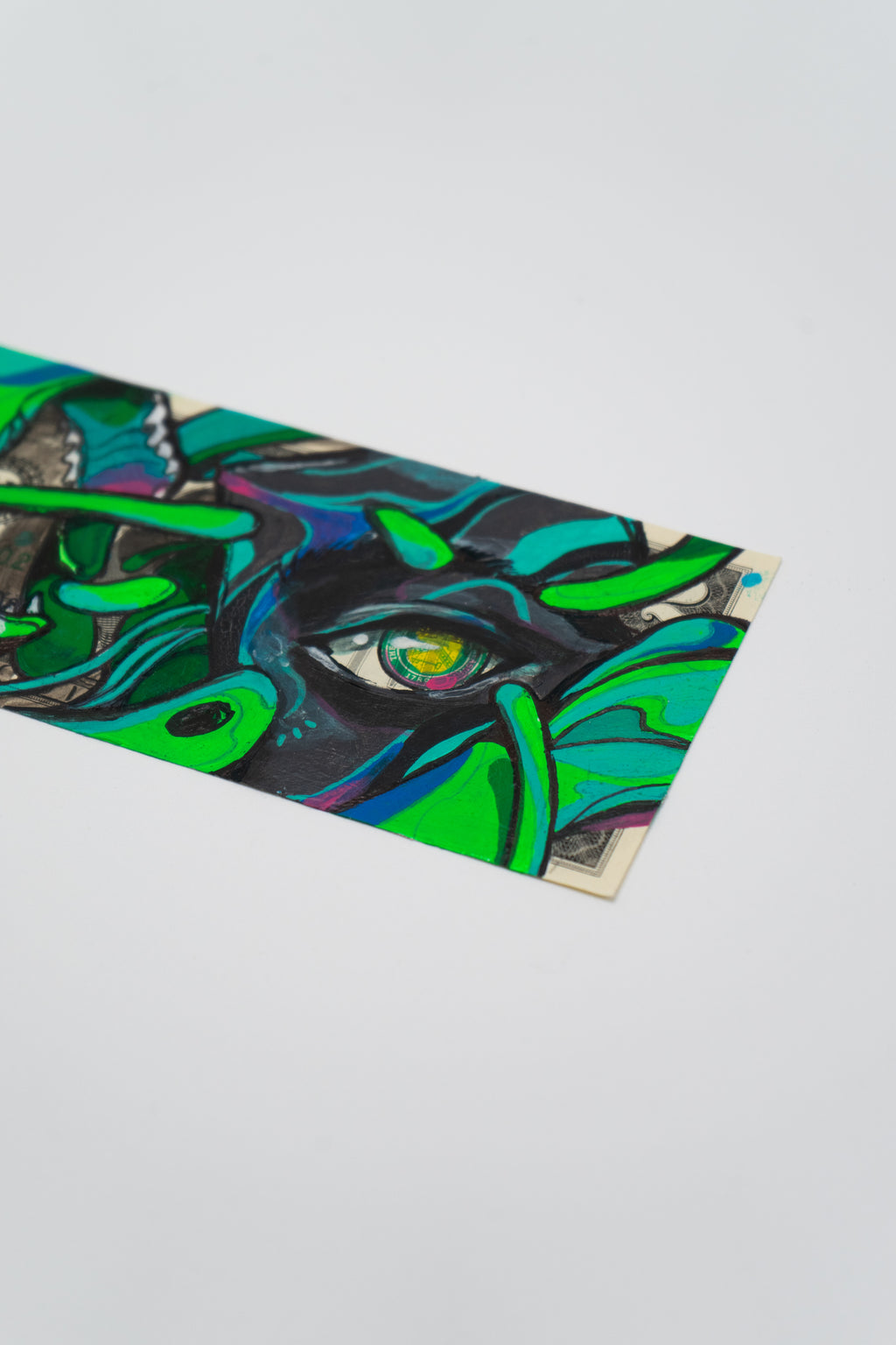 Taj Francis - 2$ - 200 DOLLARS SHOW - Circus Network Street Art and Illustration in Porto Portugal