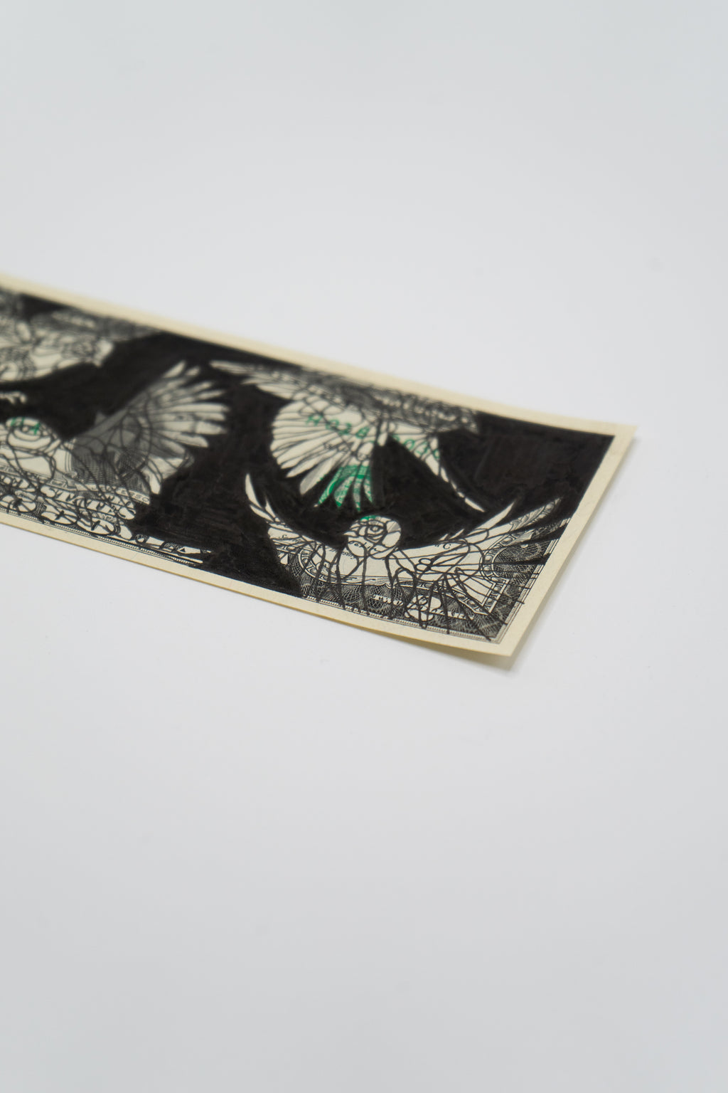 Taquen - 2$ - 200 DOLLARS BILL SHOW - Circus Network Street Art and Illustration in Porto Portugal