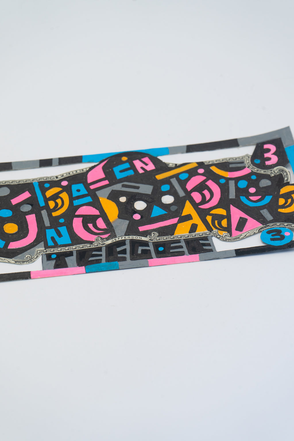 Thijmen Geluk - 2$ - 200 DOLLARS BILL SHOW - Circus Network Street Art and Illustration in Porto Portugal