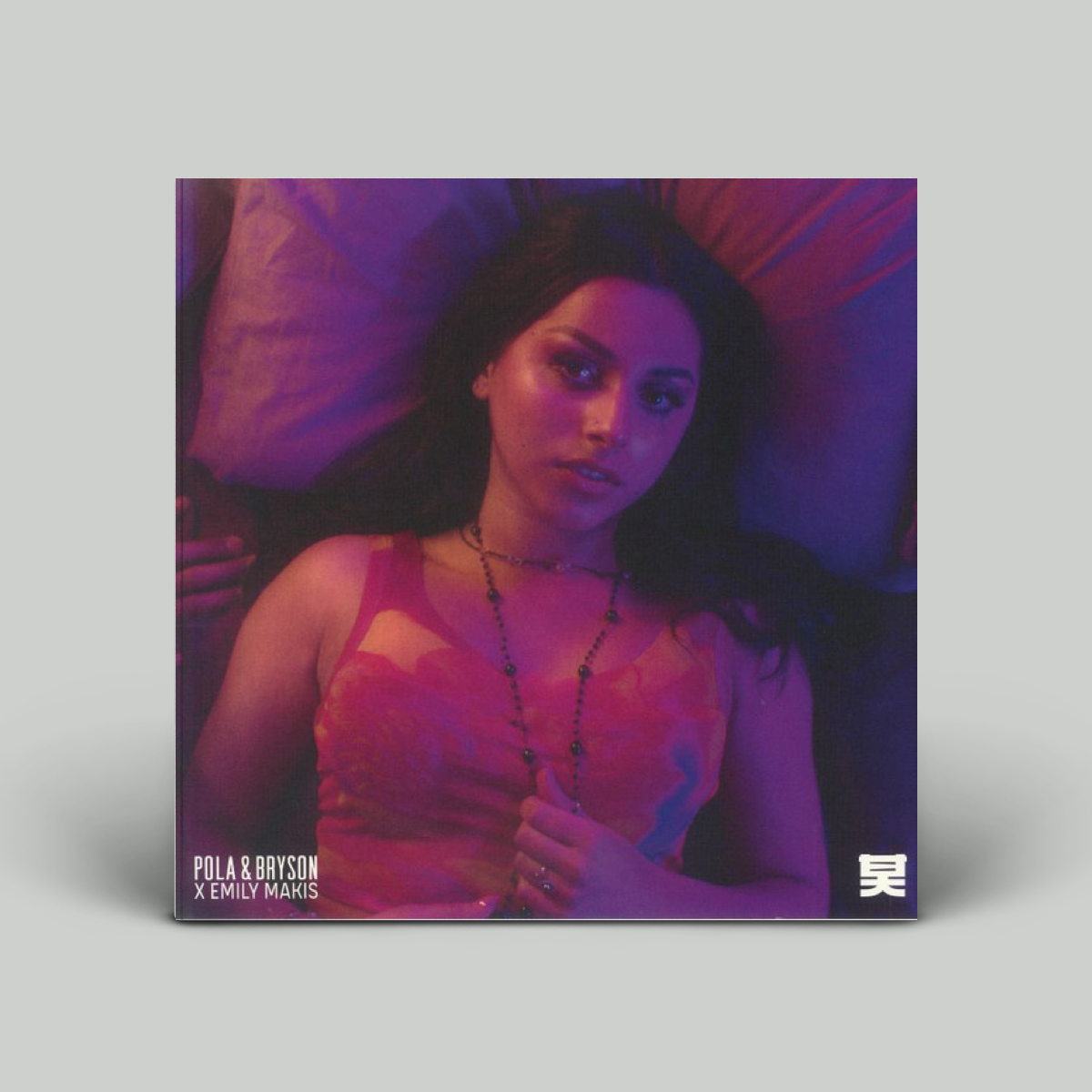 Pola & Bryson & Emily Makis / Zitah – Phoneline / Tell You What I Did