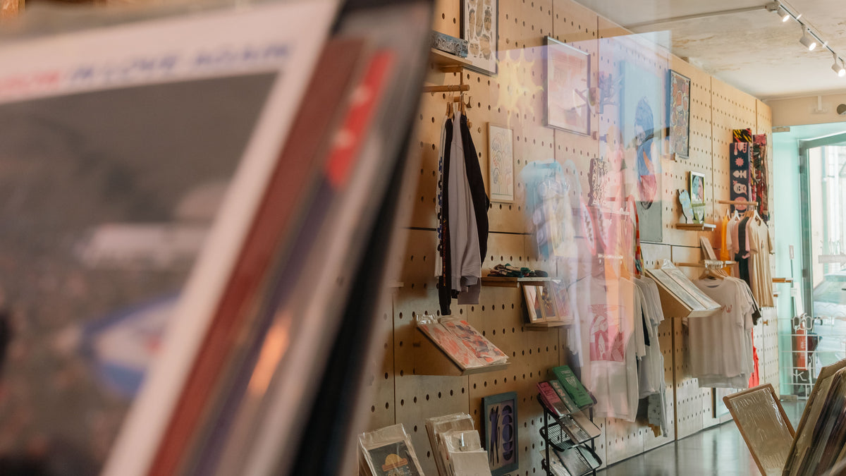 Visit Art Shop