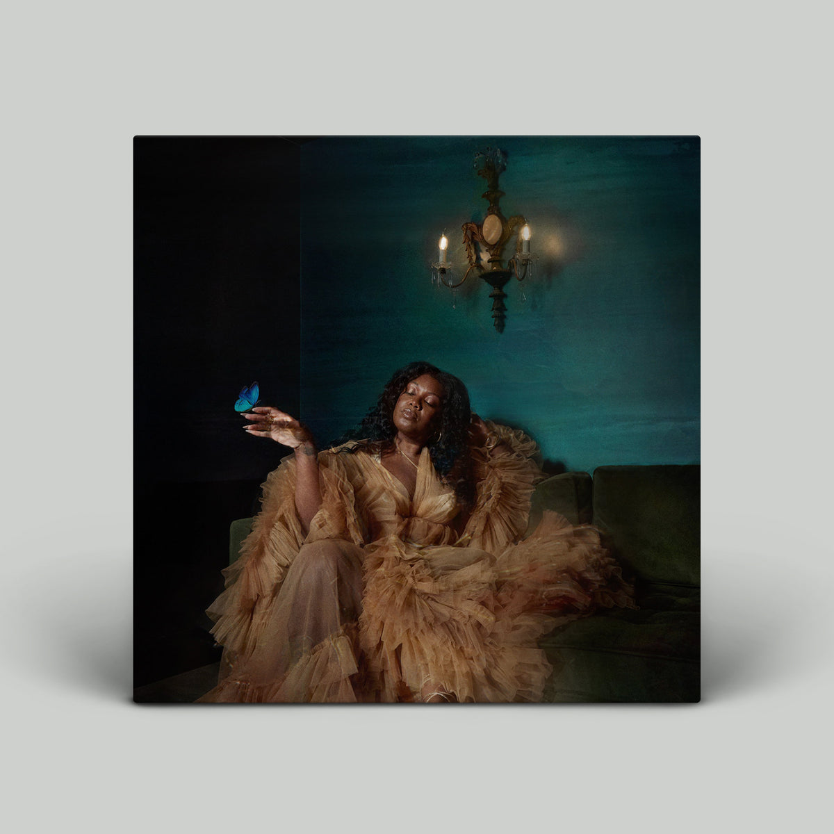 Yazmin Lacey – Teal Dreams