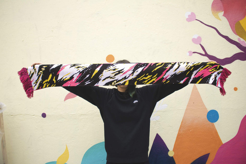 Min x Lobovision - Protect Ya Neck - Circus Network Street Art and Illustration in Porto Portugal