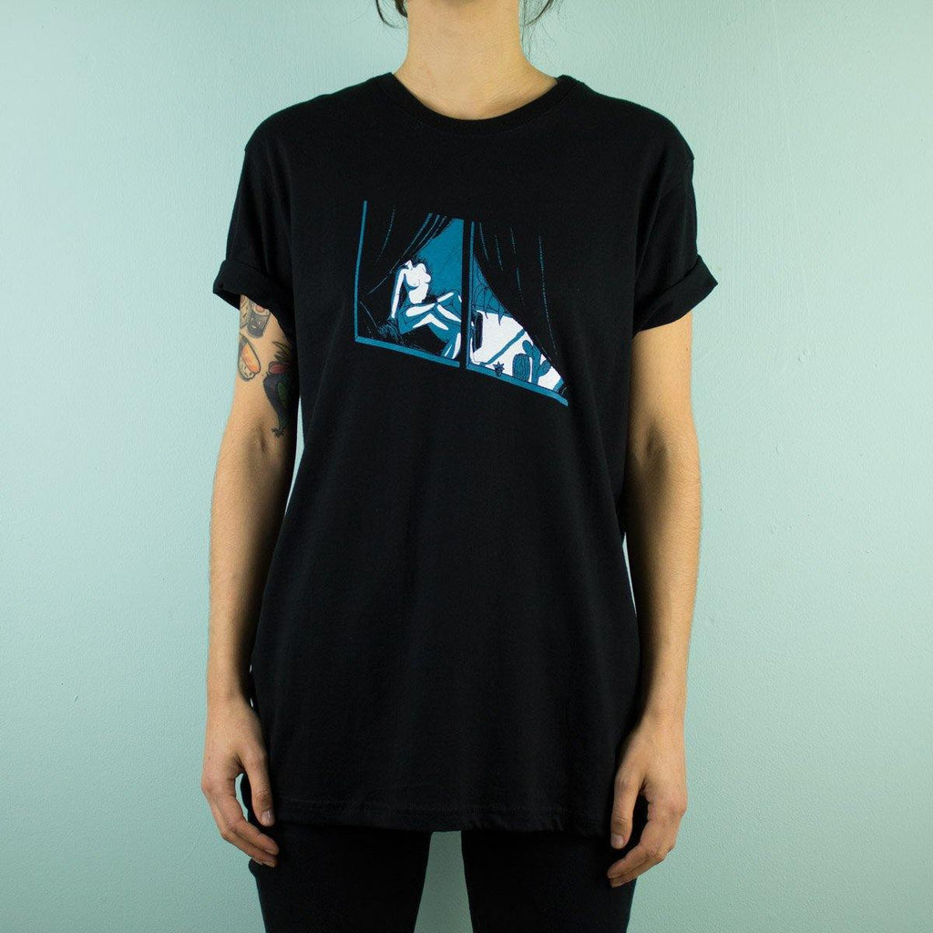 Cara Trancada - Voyeur - T-shirt - Circus Network Street Art and Illustration