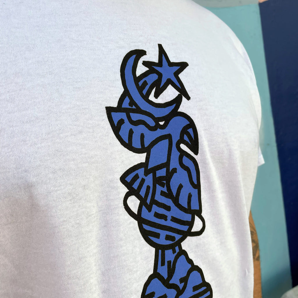 T-shirt The Caver - Circus Network Street Art and Illustration in Porto Portugal